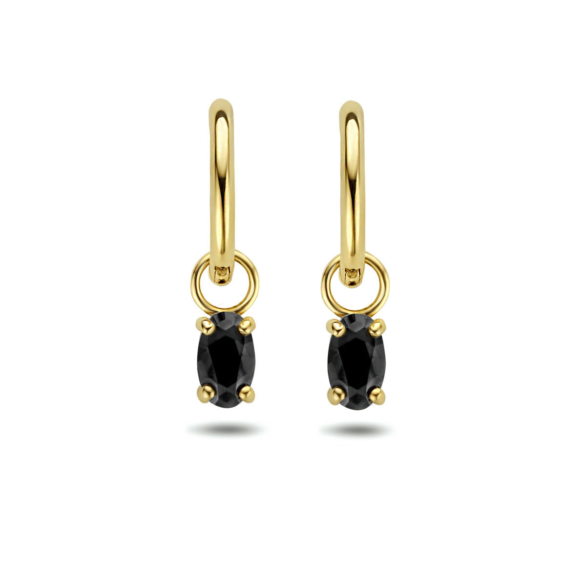Boucles d'oreilles en or jaune 14K avec zircon noir, forme ovale et finition brillante.