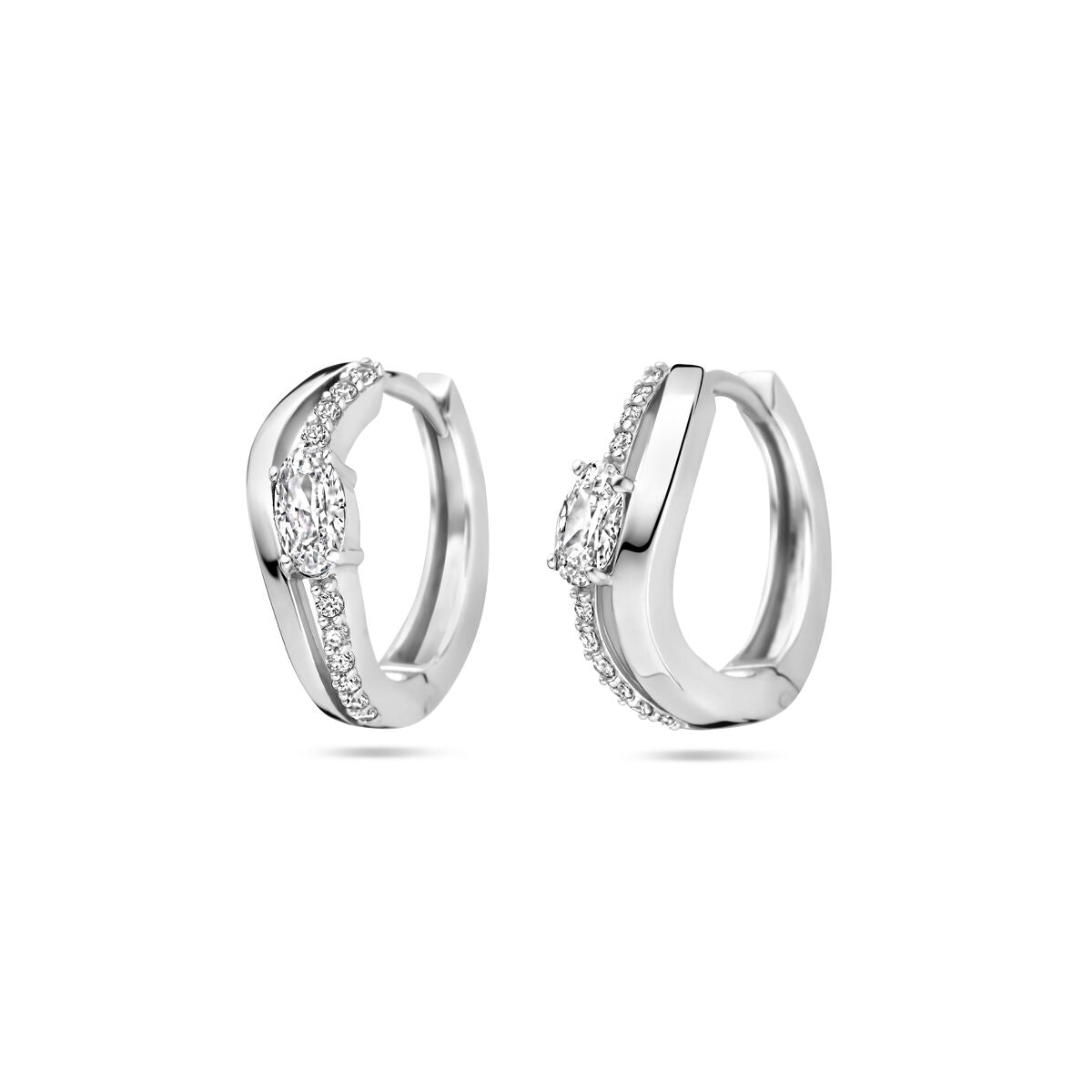 Boucles d'oreilles en argent rhodié de 14,5 mm avec zirconia, au design élégant et moderne.