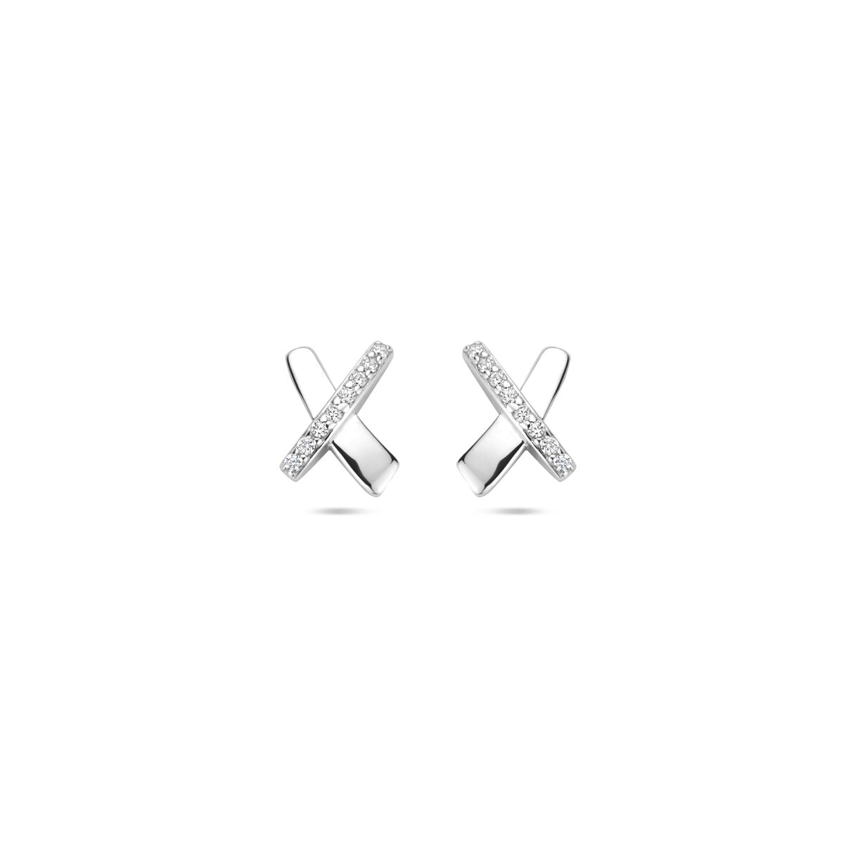 Boucles d'oreilles en argent rhodié avec zircones, forme croisée, diamètre de 9 mm.