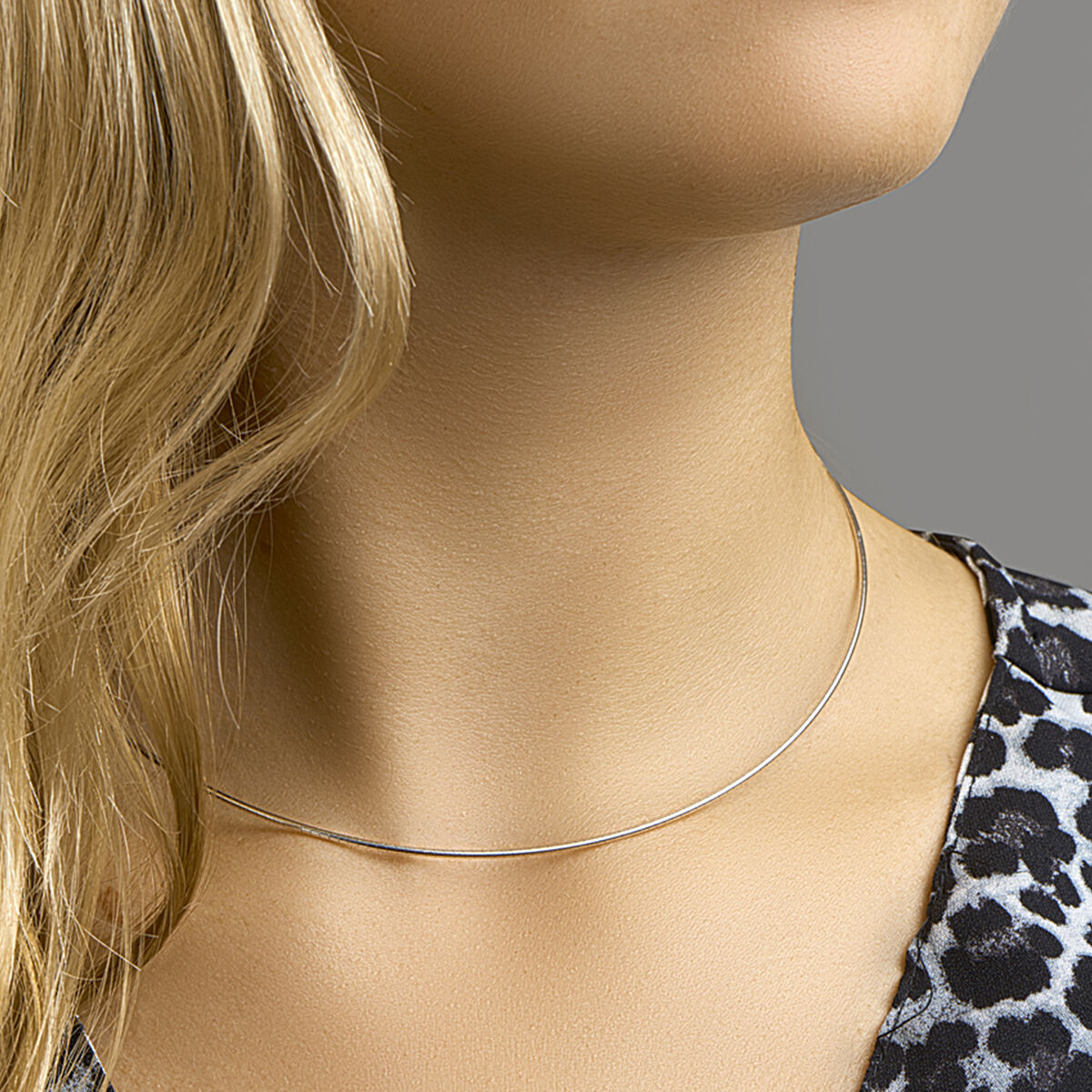 collier omega rond 1,4 mm argent rhodié