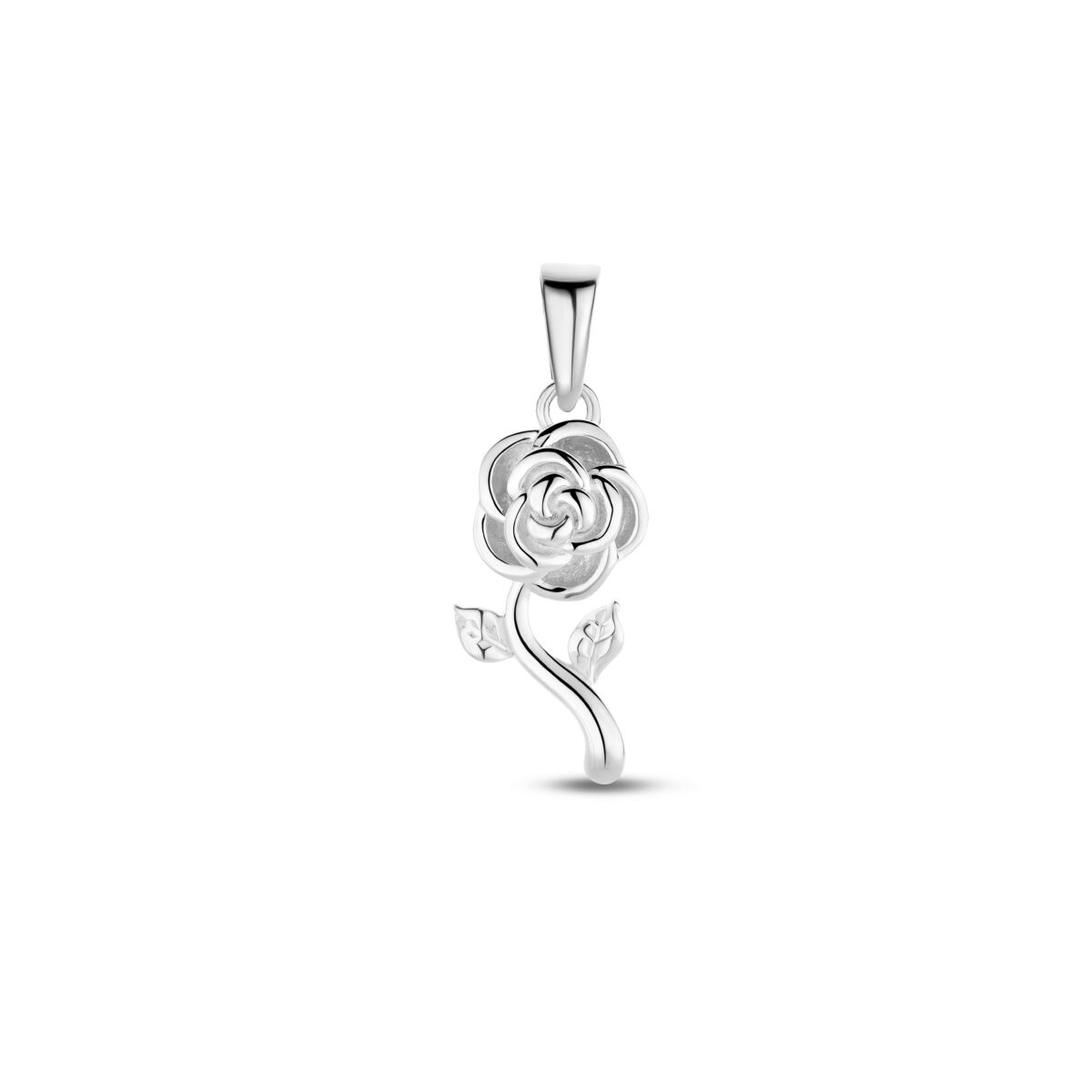 pendentif en forme de rose en argent rhodié avec des détails de tige et de feuilles.