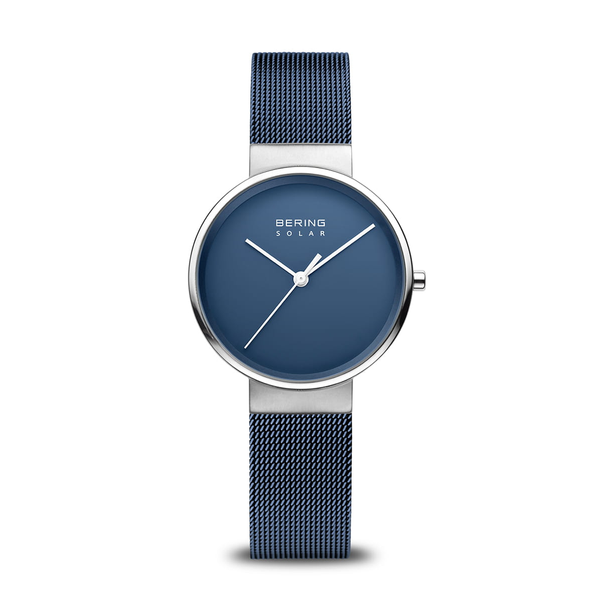 Montre pour dames avec un cadran bleu, boîtier en acier inoxydable et bracelet en maille.