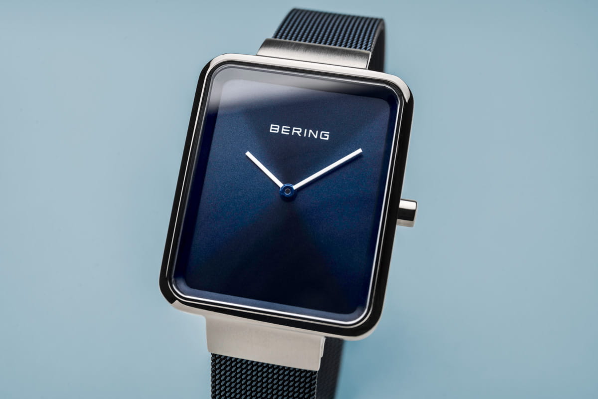 Bering montre pour femme cadran bleu - 14528-307