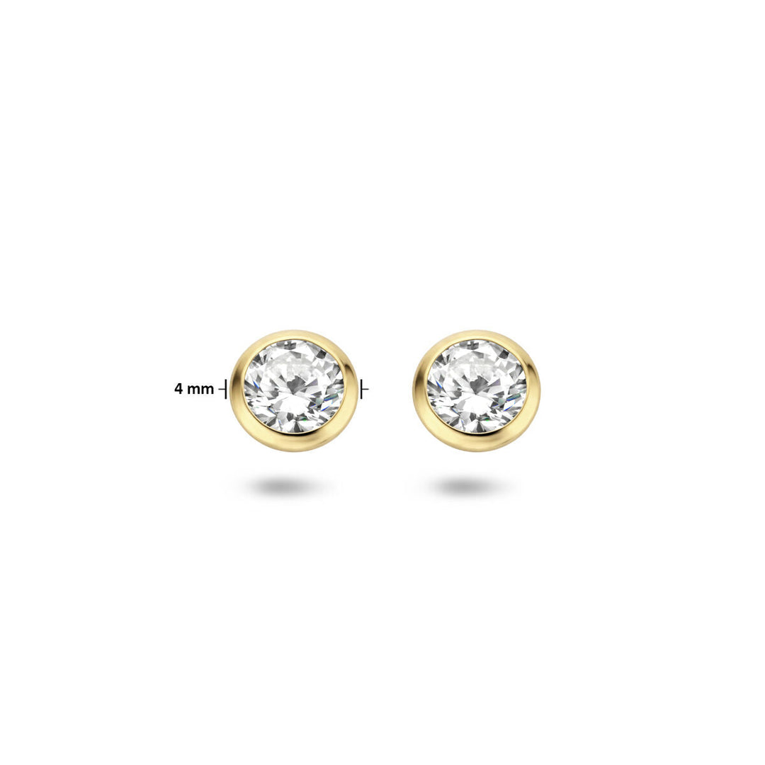 Van der Kooij Collectie oorknoppen zirkonia 14K geelgoud: ronde studs met 4 mm zirkonia, gezet in geelgouden zettingen en getoond tegen een witte achtergrond.