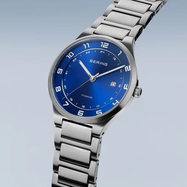 Bering montre 15139-707