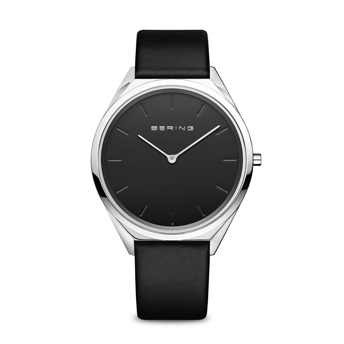 Montre unisexe avec cadran noir, boîtier en acier inoxydable et bracelet en cuir noir.