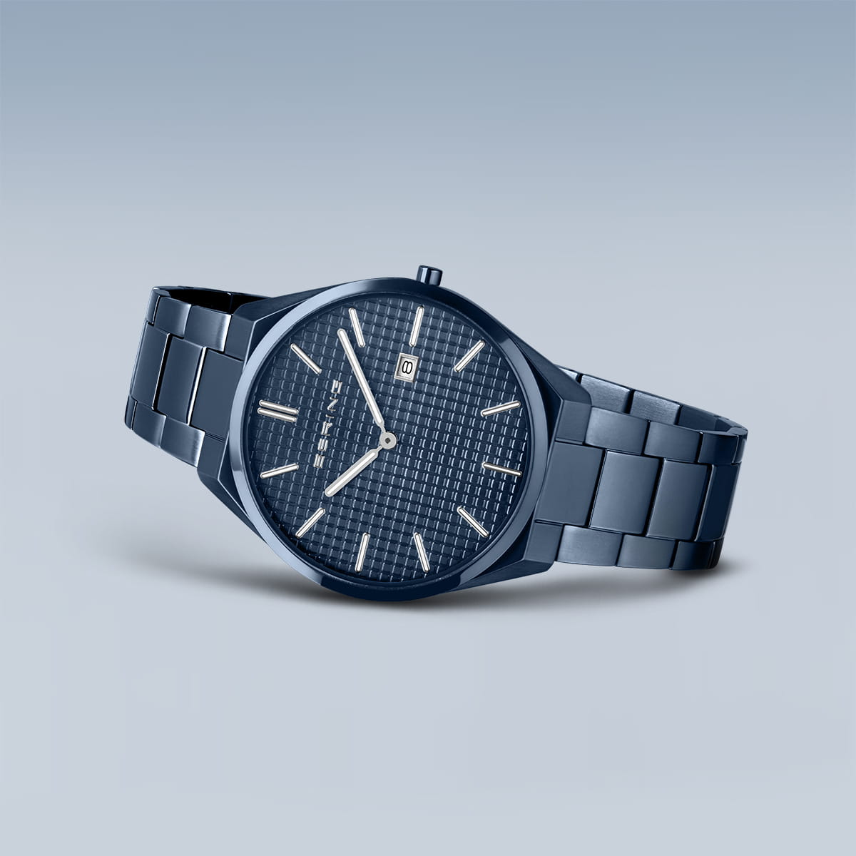 Bering montre pour homme cadran bleu - 17240-797