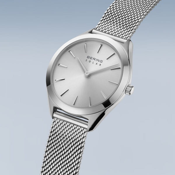 Montre pour femme Bering solaire cadran argenté - 17331-000