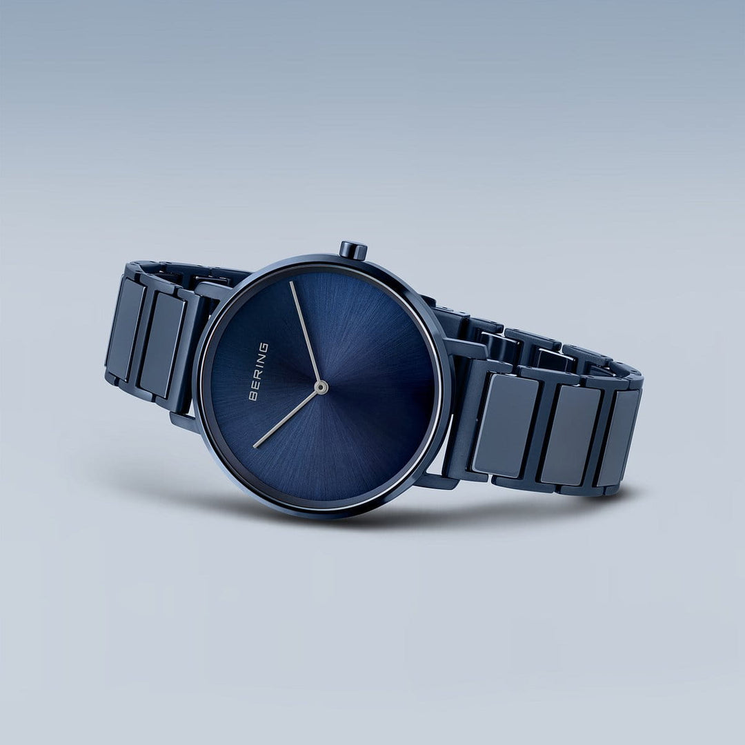 Bering heren horloge blauwe wijzerplaat - 18539-797