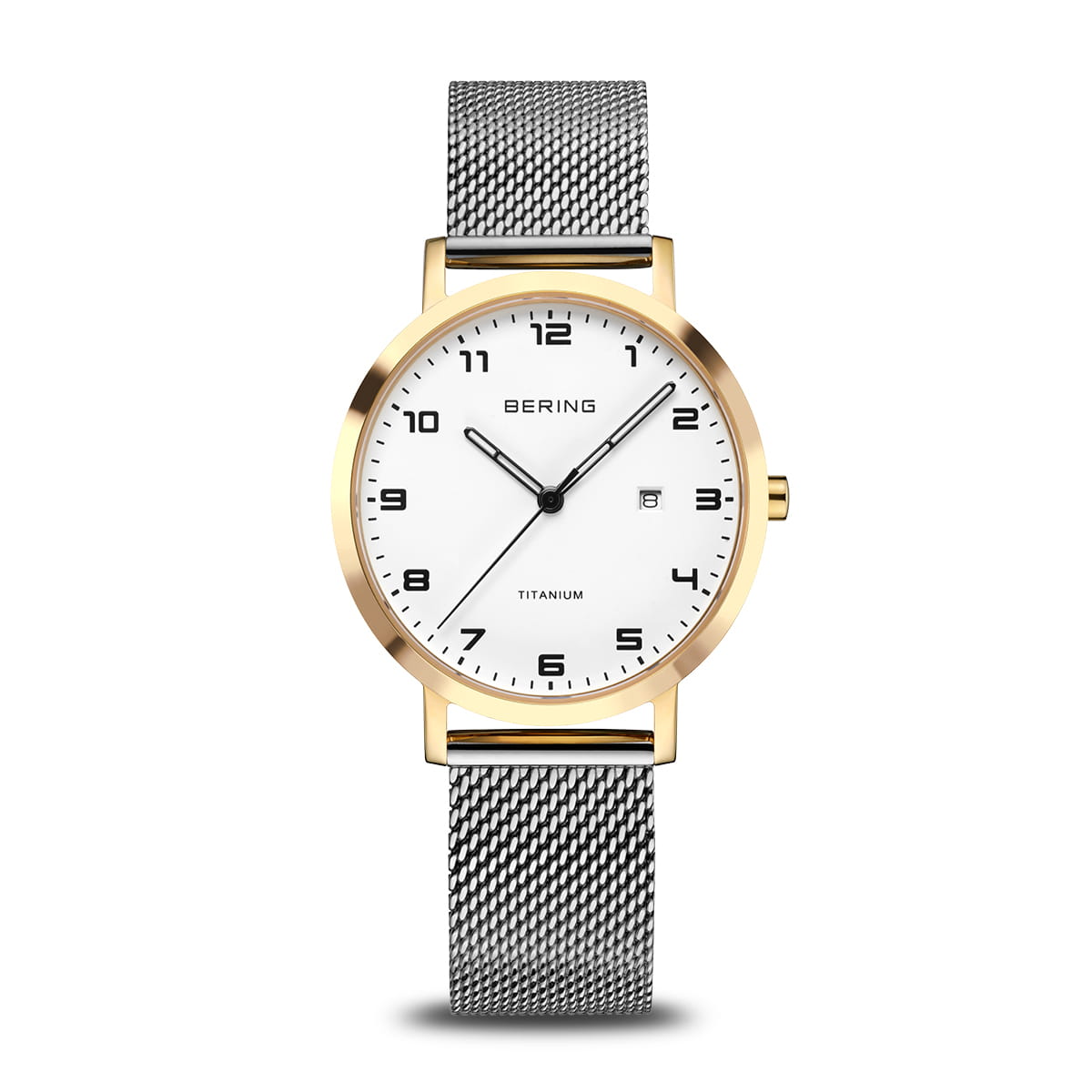 Montre pour femme avec cadran blanc, boîtier doré et bracelet en acier inoxydable maillé.
