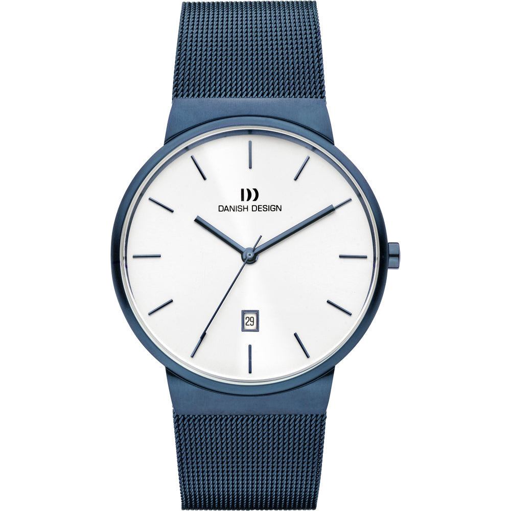 Montre bleue avec un cadran blanc, bracelet en maille et dateur.