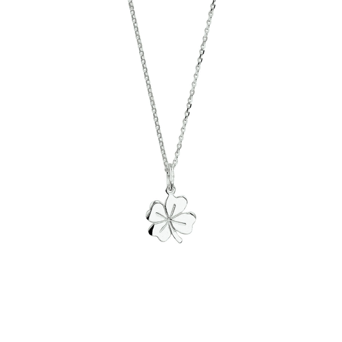 Collier en argent avec pendentif en forme de trèfle.