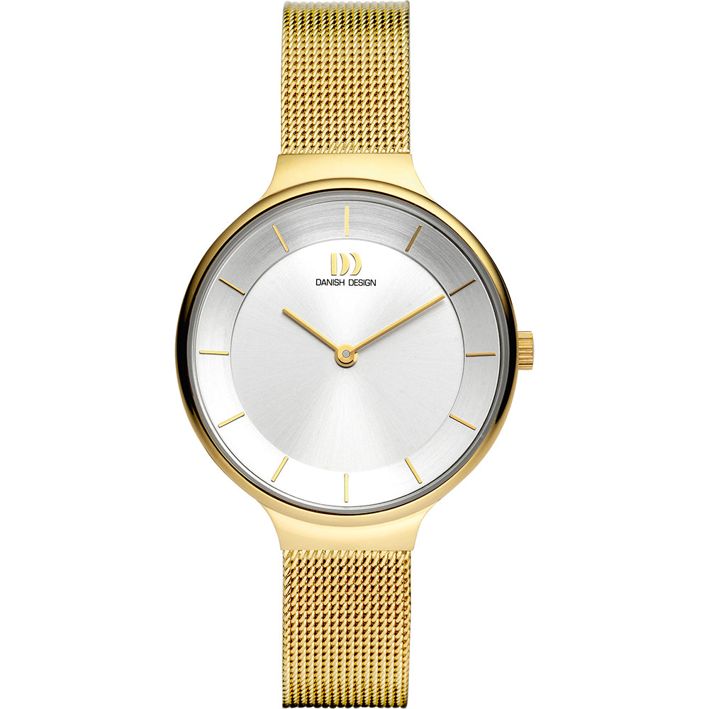 Montre dorée avec un cadran argenté et un bracelet en maille.