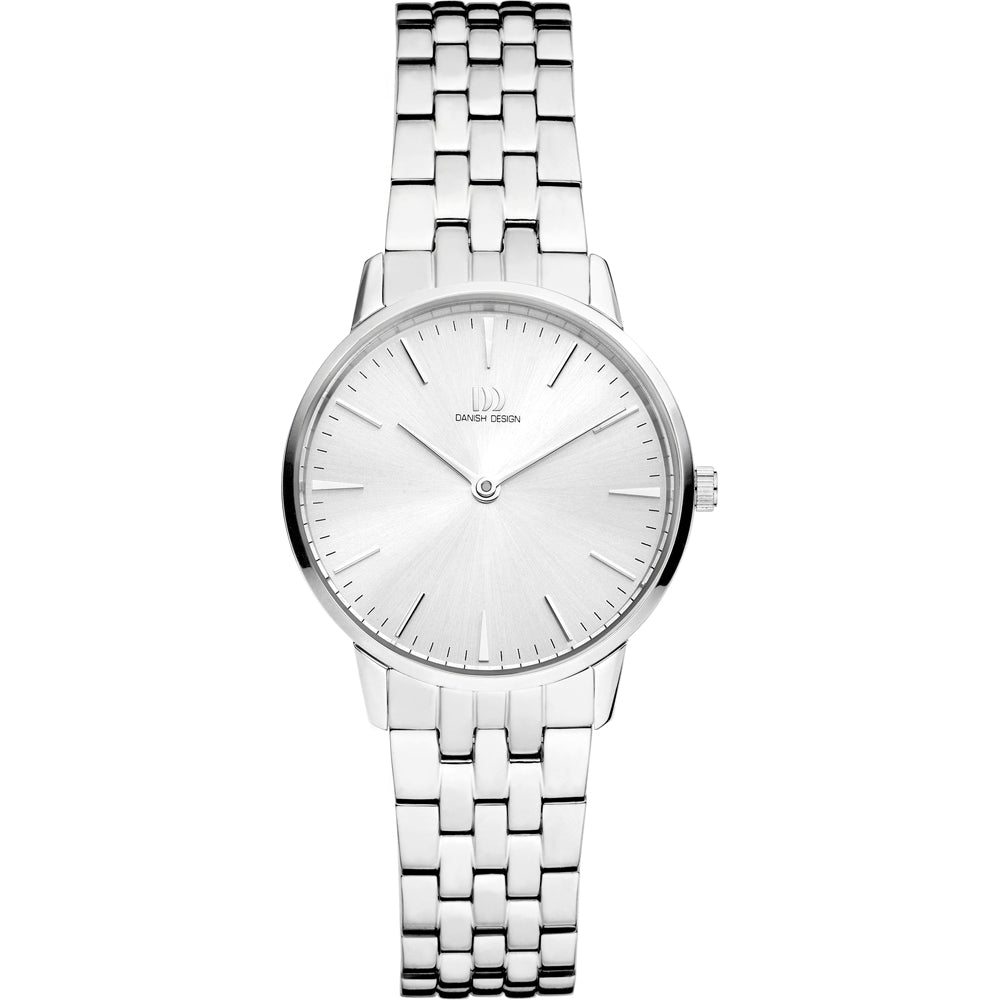 Montre argentée avec un cadran blanc et un bracelet en acier inoxydable.