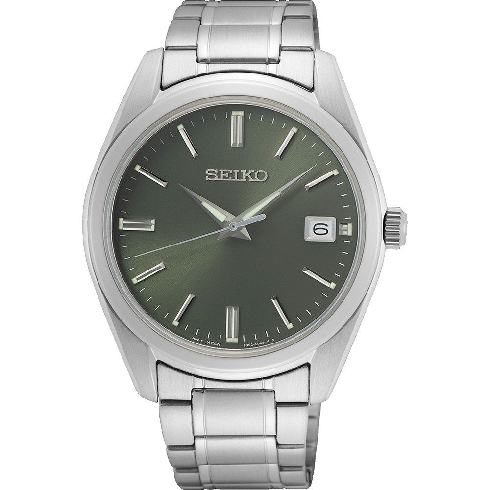 Montre pour homme Seiko avec boîtier en acier inoxydable, cadran vert et bracelet en métal.