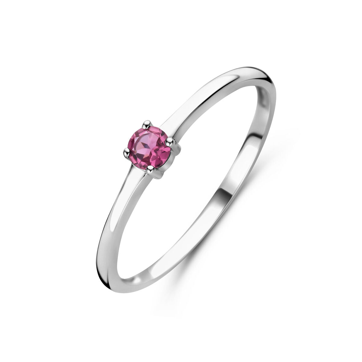 Bague en argent rhodié avec une pierre de tourmaline rose, sertie de manière délicate.