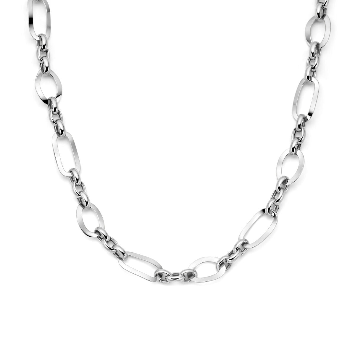 Collier en argent rhodié avec maillons ovales.