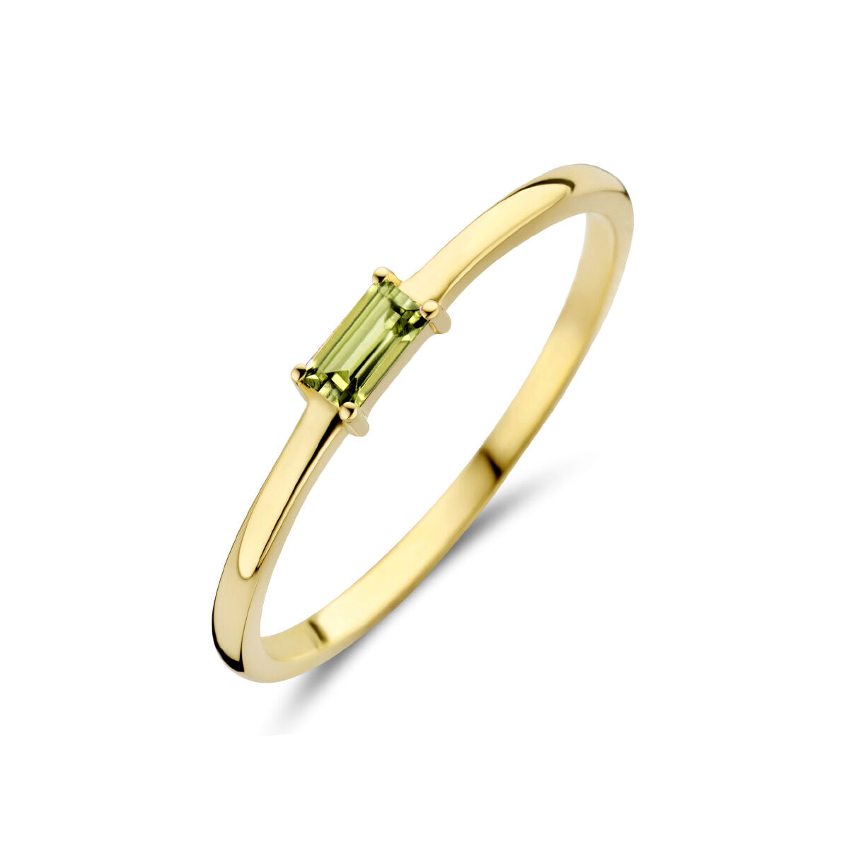Bague en or jaune 14K avec une pierre de naissance péridot rectangulaire.