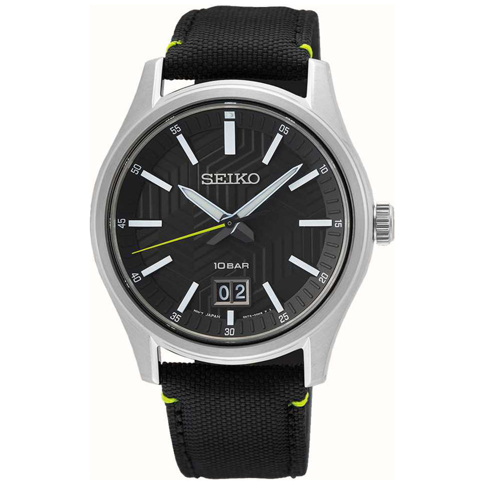 Montre pour homme Seiko avec cadran noir, boîtier en acier inoxydable et bracelet en tissu noir.
