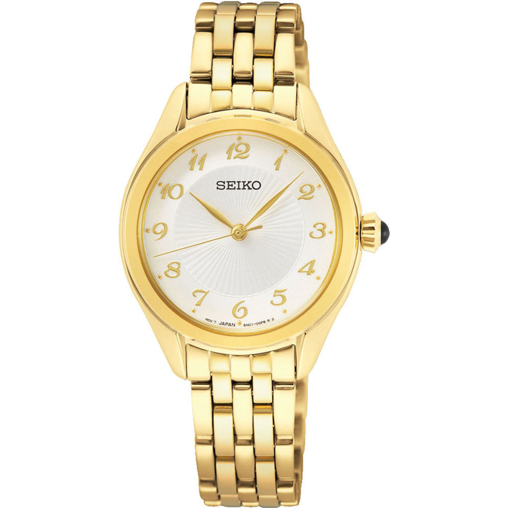Montre dorée pour femme avec cadran argenté et bracelet en maillons.
