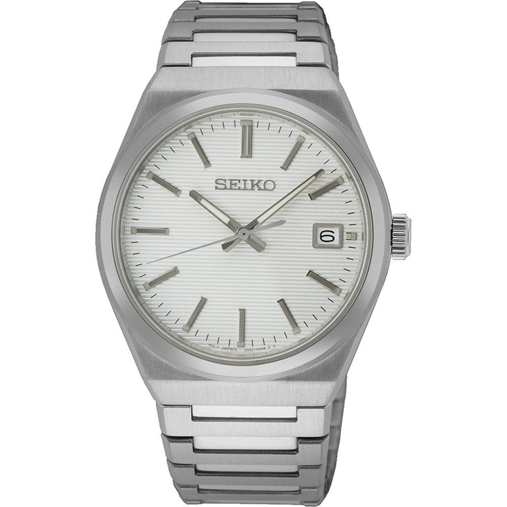 Montre pour homme Seiko avec boîtier en acier inoxydable, cadran argenté et bracelet à maillons.