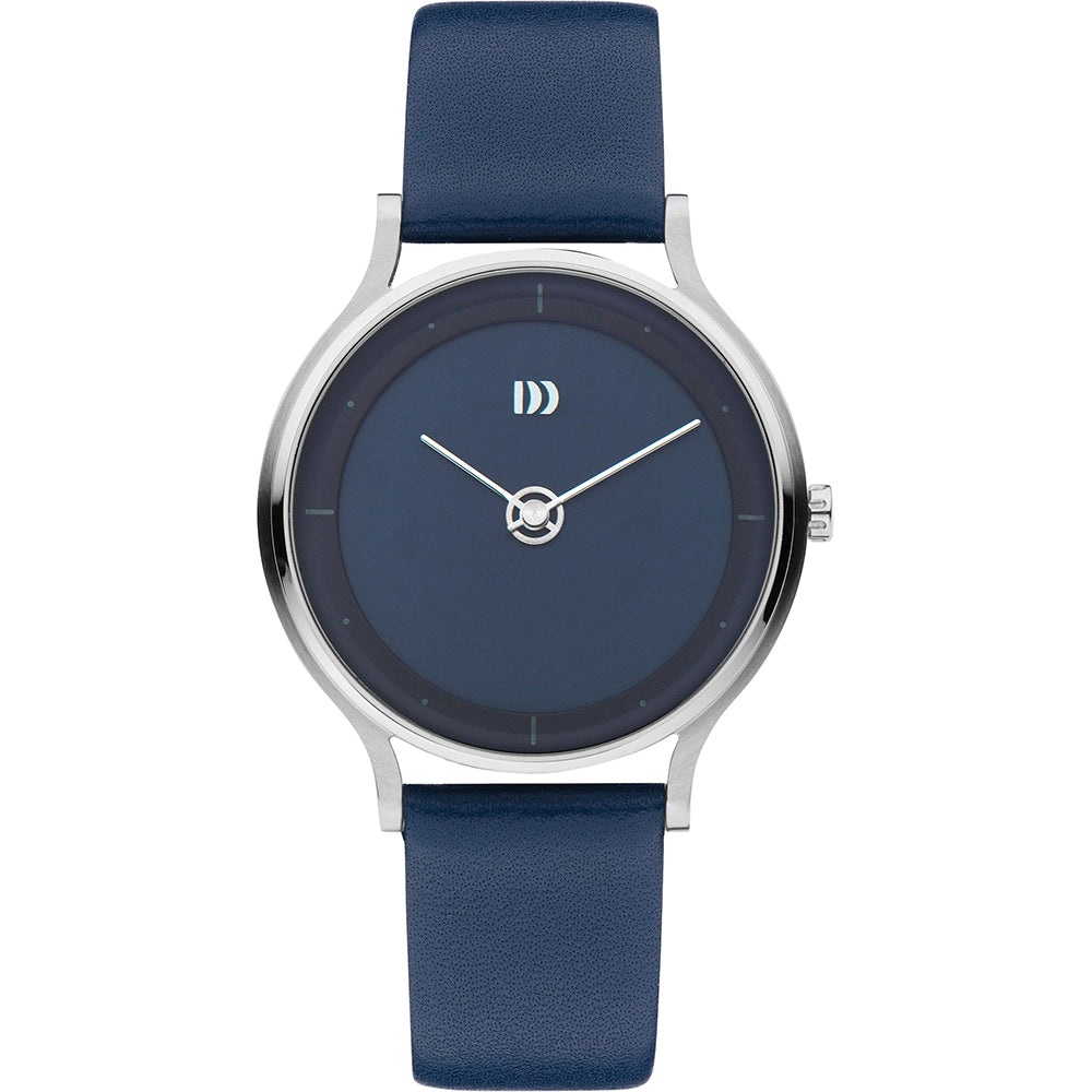 Montre avec un cadran bleu, boîtier en acier inoxydable et bracelet en cuir bleu.