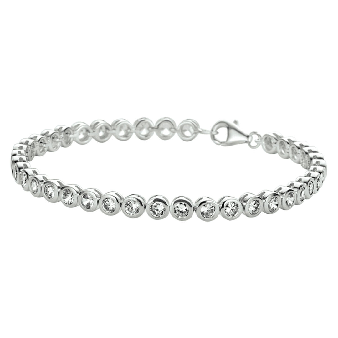 Bracelet en argent avec des zircons de 4 mm, design classique à maillons ronds.