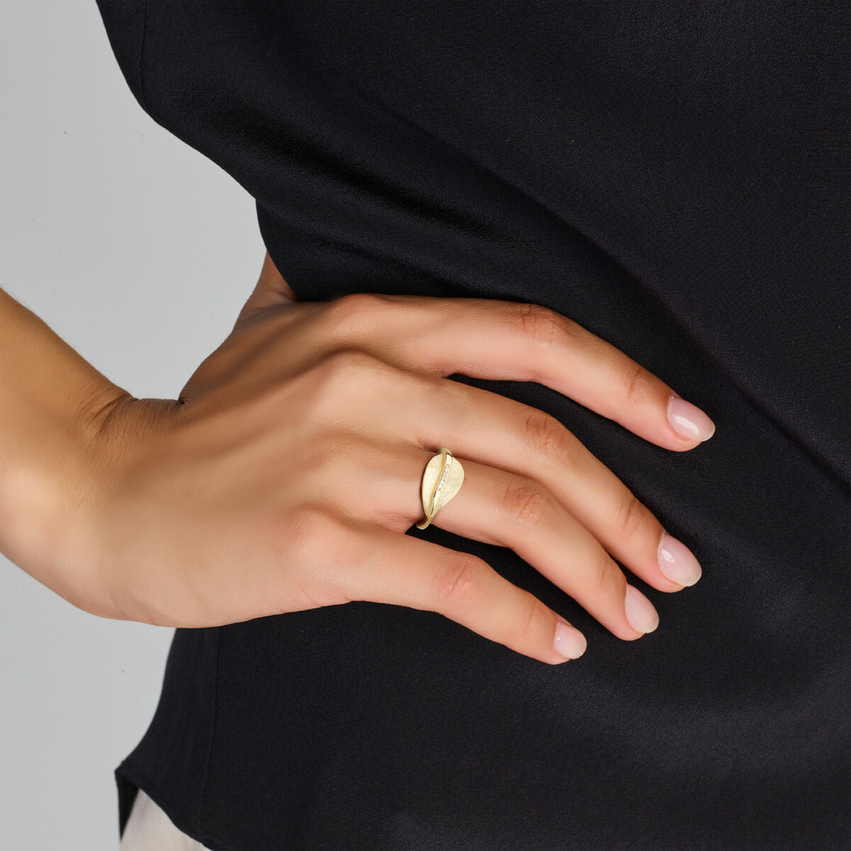 bague feuille rayée diamant 0.025ct h si or jaune 14K