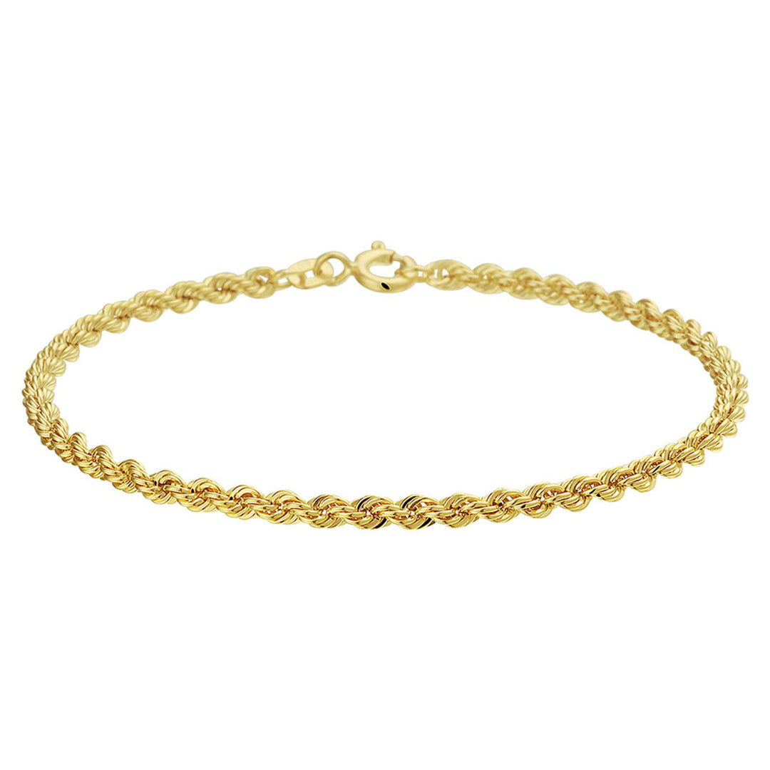 De Van der Kooij Collectie armband koord 2.7mm is een delicate gouden armband met een touwketting en karabijnsluiting, afgebeeld op een witte achtergrond.