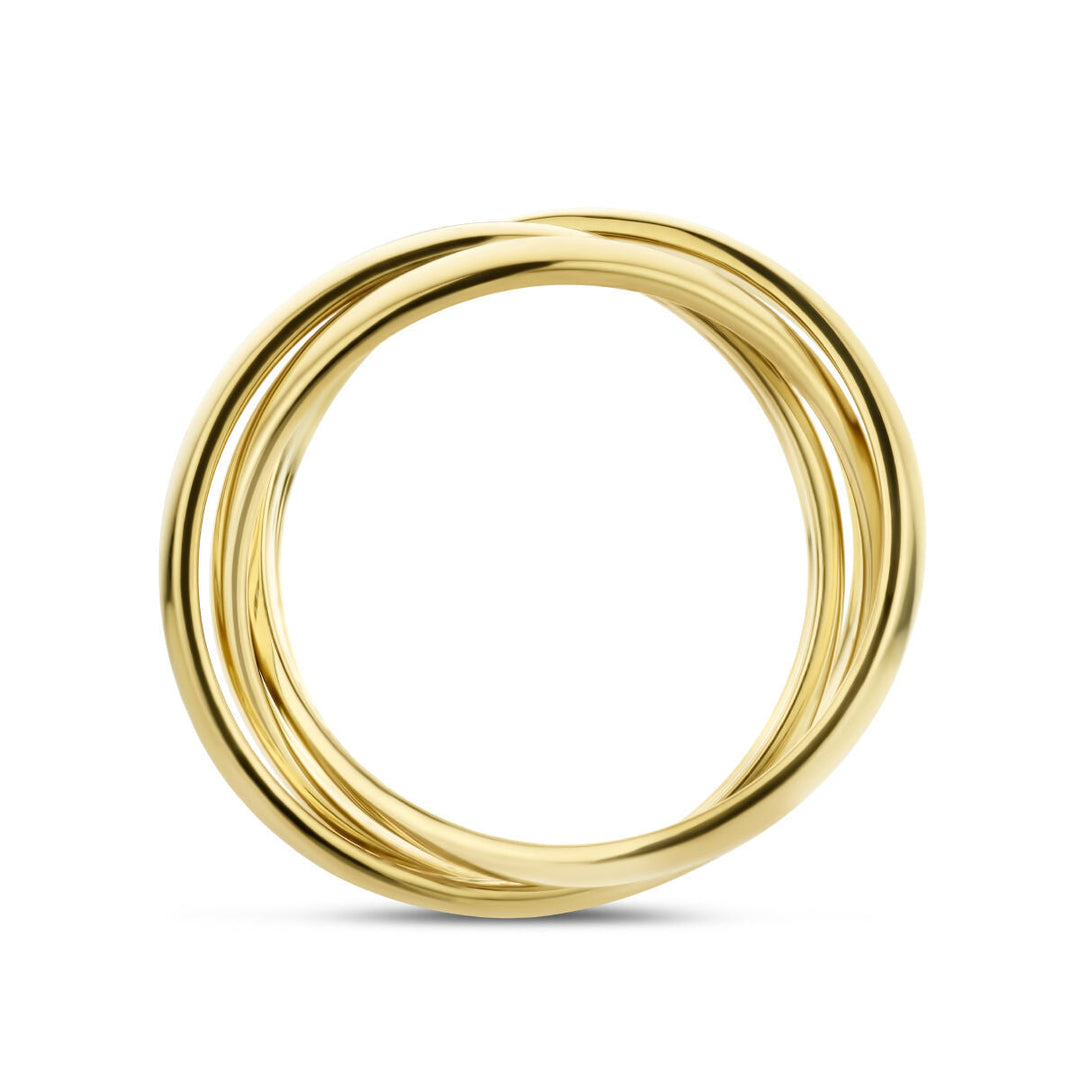 De trinity ringen 14K geelgoud van de Van der Kooij Collectie bestaat uit drie glanzende, in elkaar verweven gouden banden en schittert prachtig tegen een witte achtergrond.