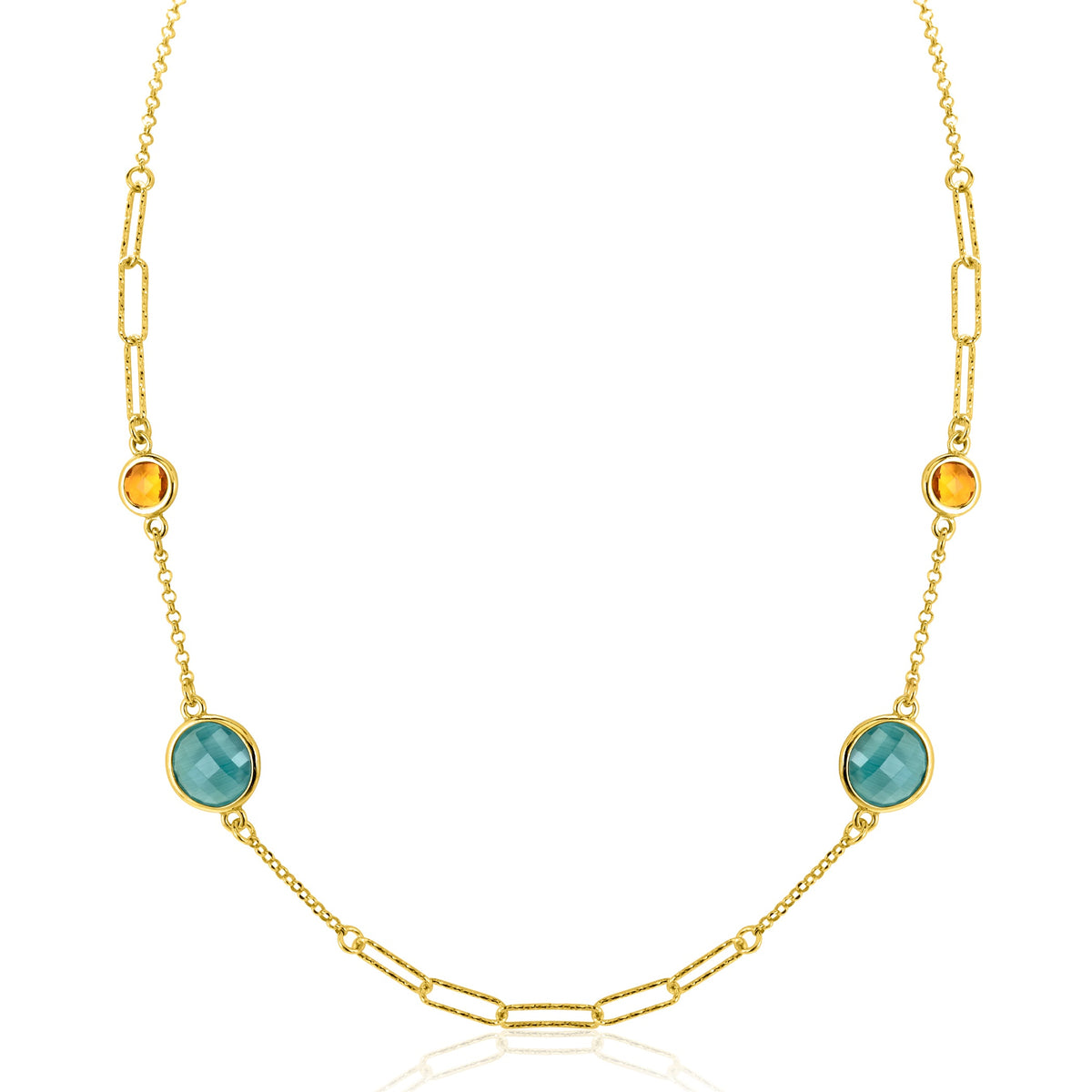 Collier doré avec des maillons allongés et des pierres rondes turquoise et orange.