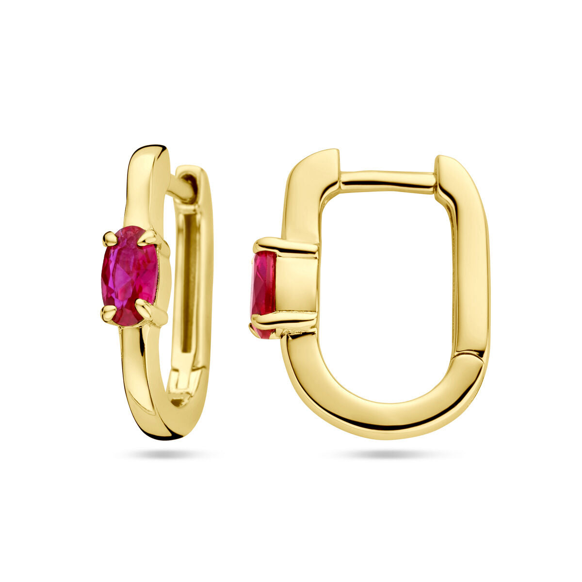 Van der Kooij Collectie klapoorringen rood zirkonia 1 micron zilver verguld (geel), ovaal rood zirkonia in het midden, getoond van voren en opzij op een witte achtergrond.