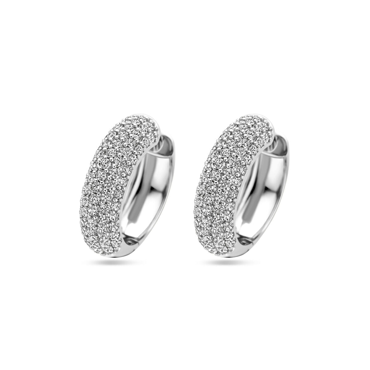 Boucles d'oreilles en argent rhodié ornées de zirconia, de forme arrondie et mesurant 21 mm.