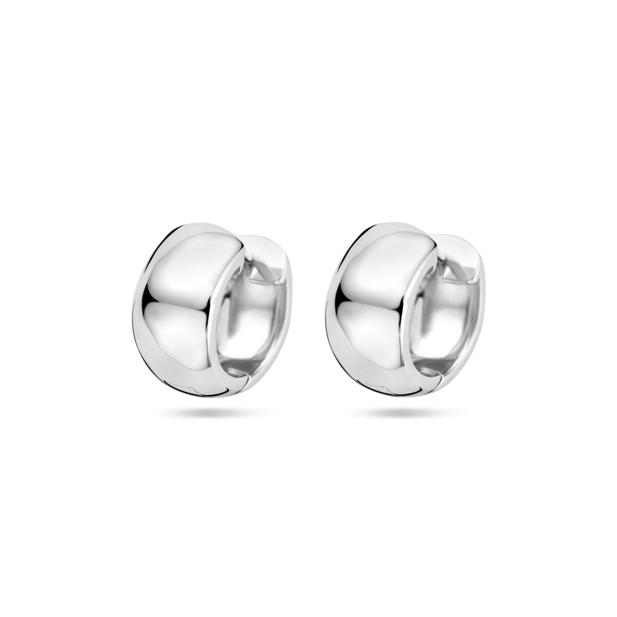 Boucles d'oreilles en argent rhodié de 13,5 mm, au design lisse et arrondi.