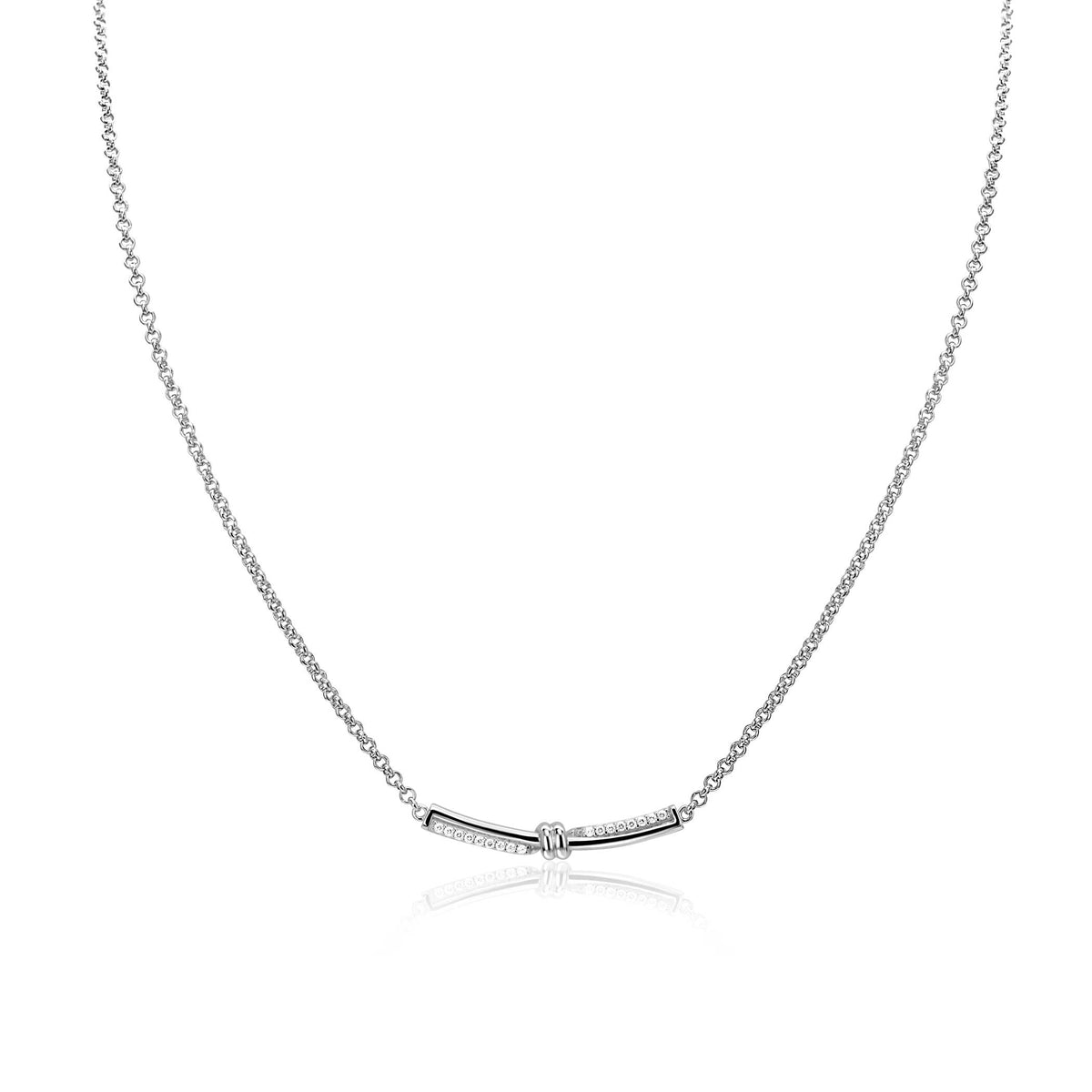 Collier en argent avec un pendentif bar en strass, longueur ajustable de 42 à 45 cm.