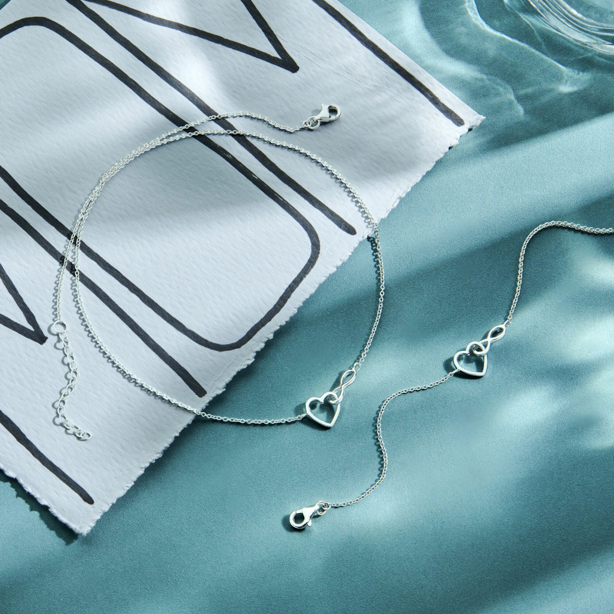 Collier argent pour femme cœur et infini rhodié