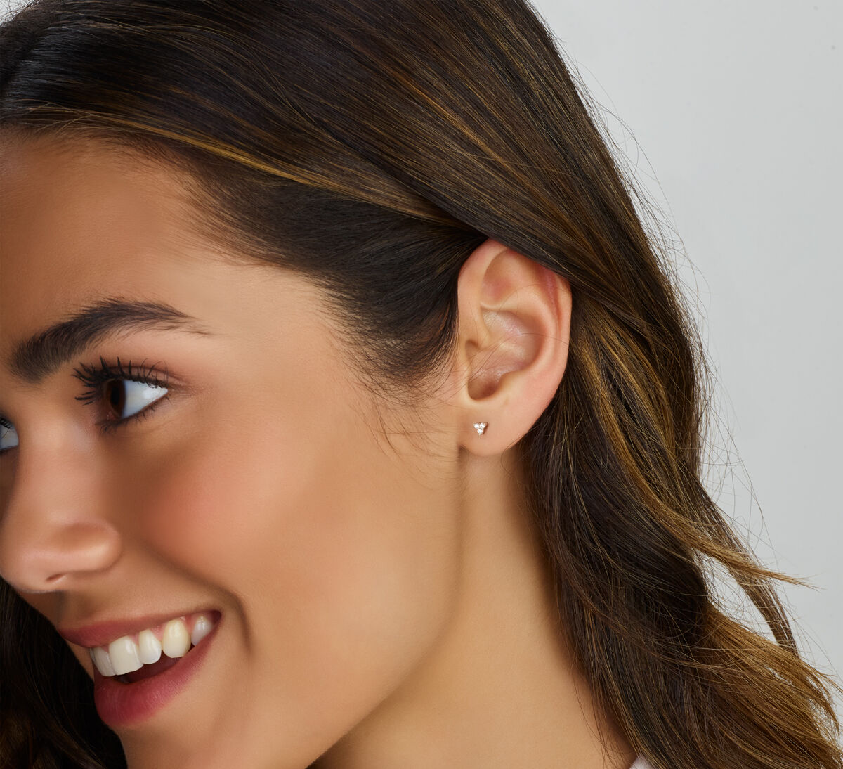 puces d'oreilles zircone argent rhodié