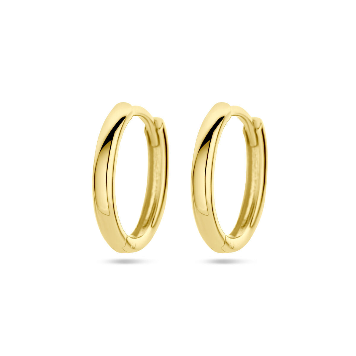Boucles d'oreilles en or jaune 14 carats, de forme ronde et lisse.