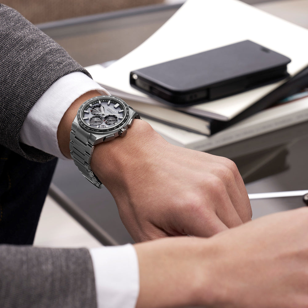 Seiko Astron heren horloge SSH107J1