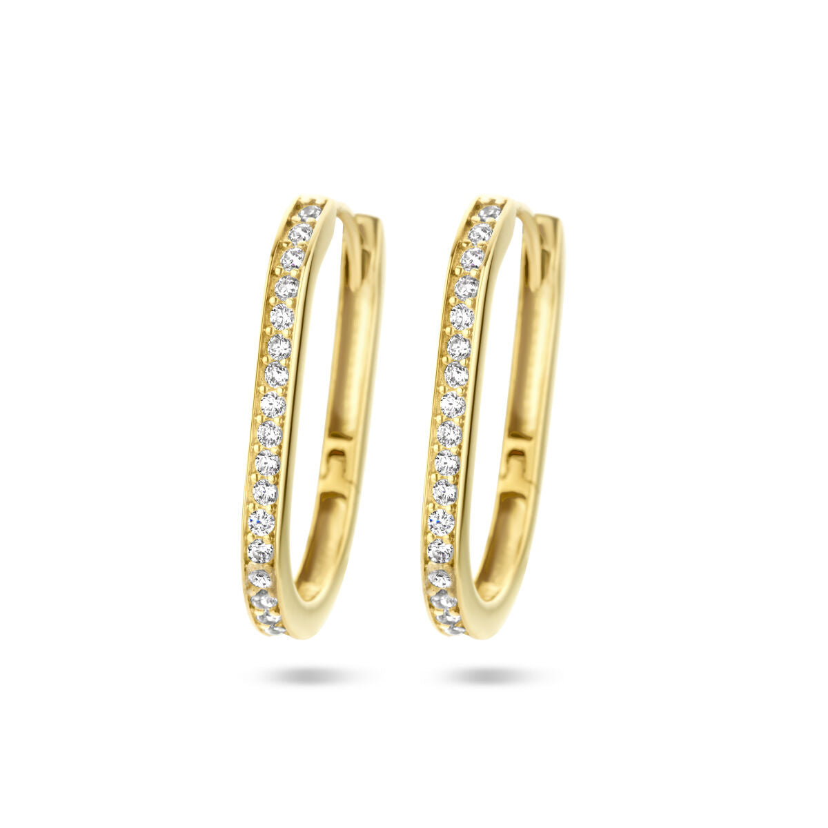 Boucles d'oreilles en or jaune 14K en forme de paperclip, ornées de zirconia.