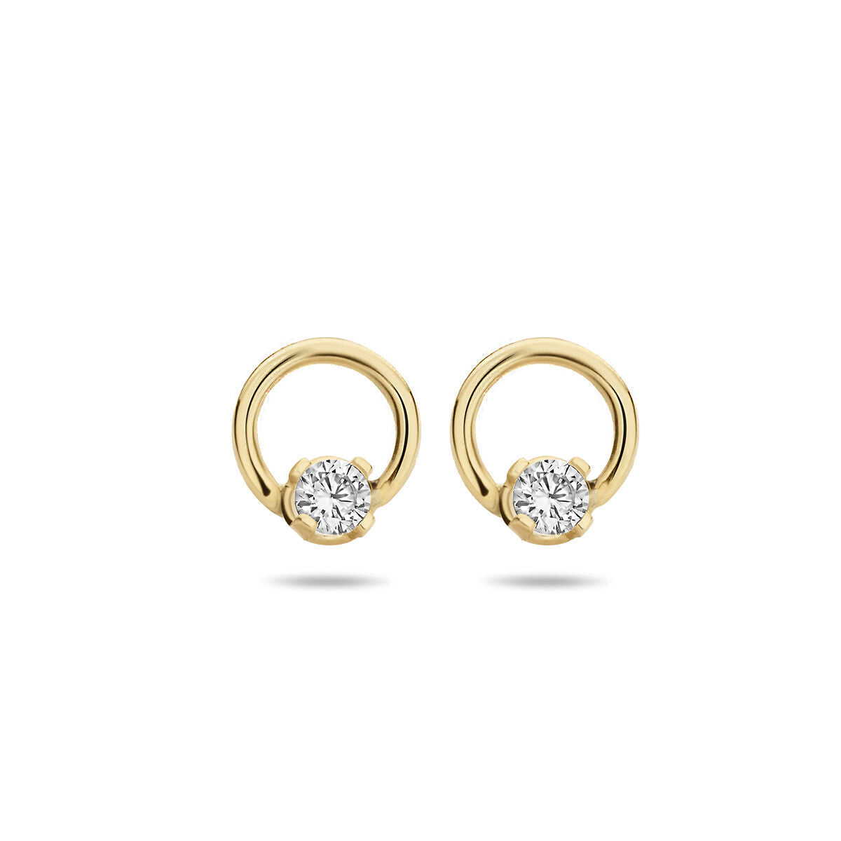 Boucles d'oreilles en or jaune 14K avec un cercle et un zirconia brillant.