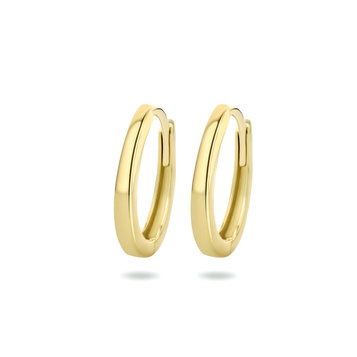 Boucles d'oreilles en or jaune 14K, de forme ronde et lisse.