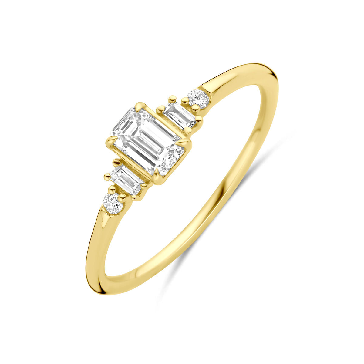 Bague en or jaune 14K avec diamant lab grown de 0,40 ct et trois diamants taille émeraude.