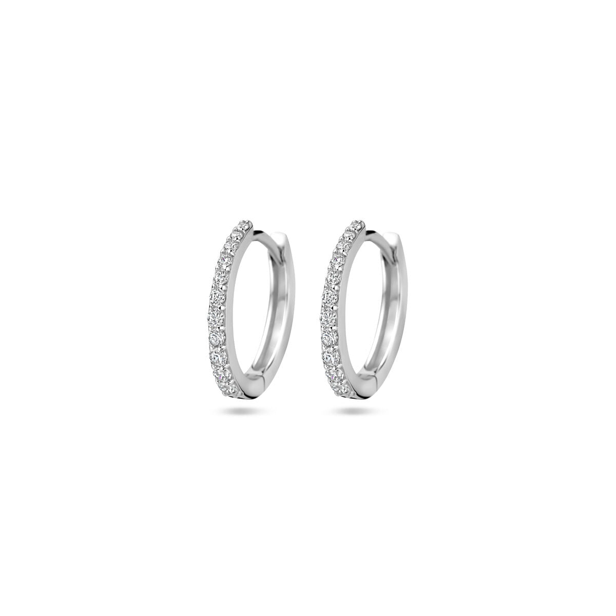 Boucles d'oreilles en argent rhodié avec zircones, de forme ronde et d'un diamètre de 14 mm.