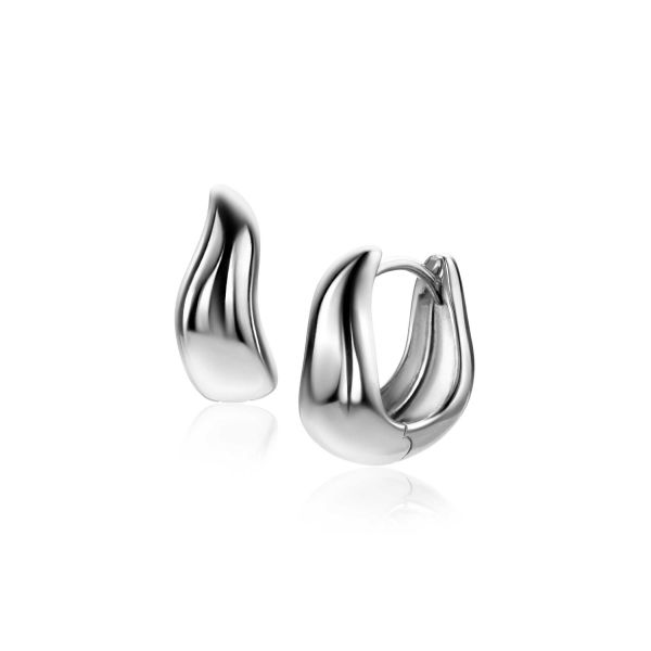 Boucles d'oreilles en argent, de forme ondulée, avec une finition polie brillante.
