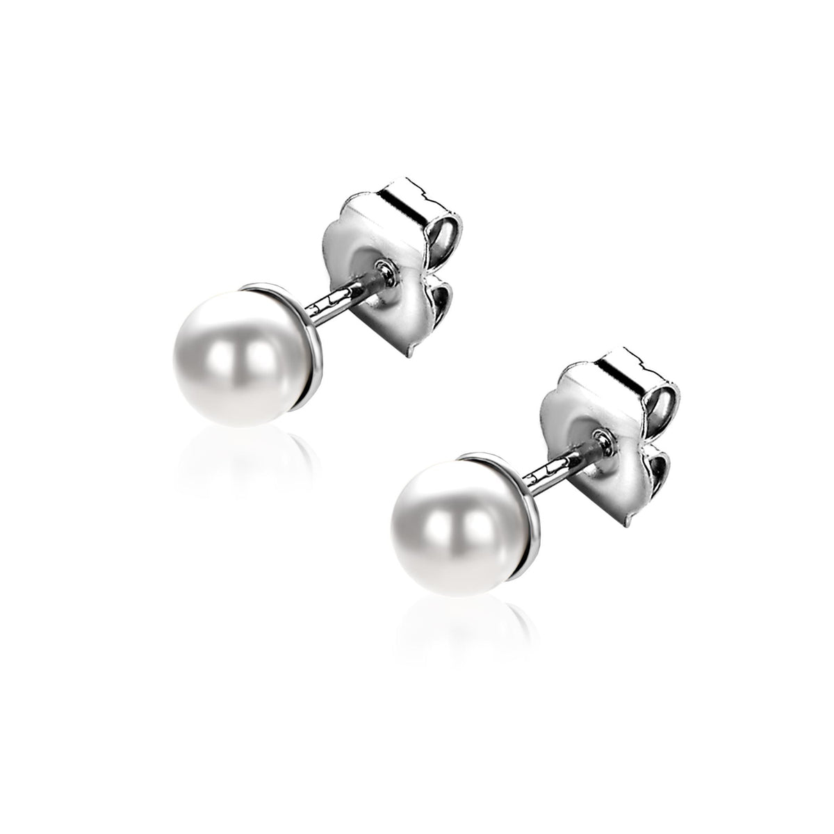 Boucles d'oreilles en argent avec perles blanches de 4 mm.