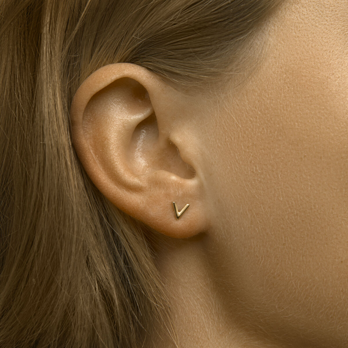 puces d'oreilles en or jaune 14K