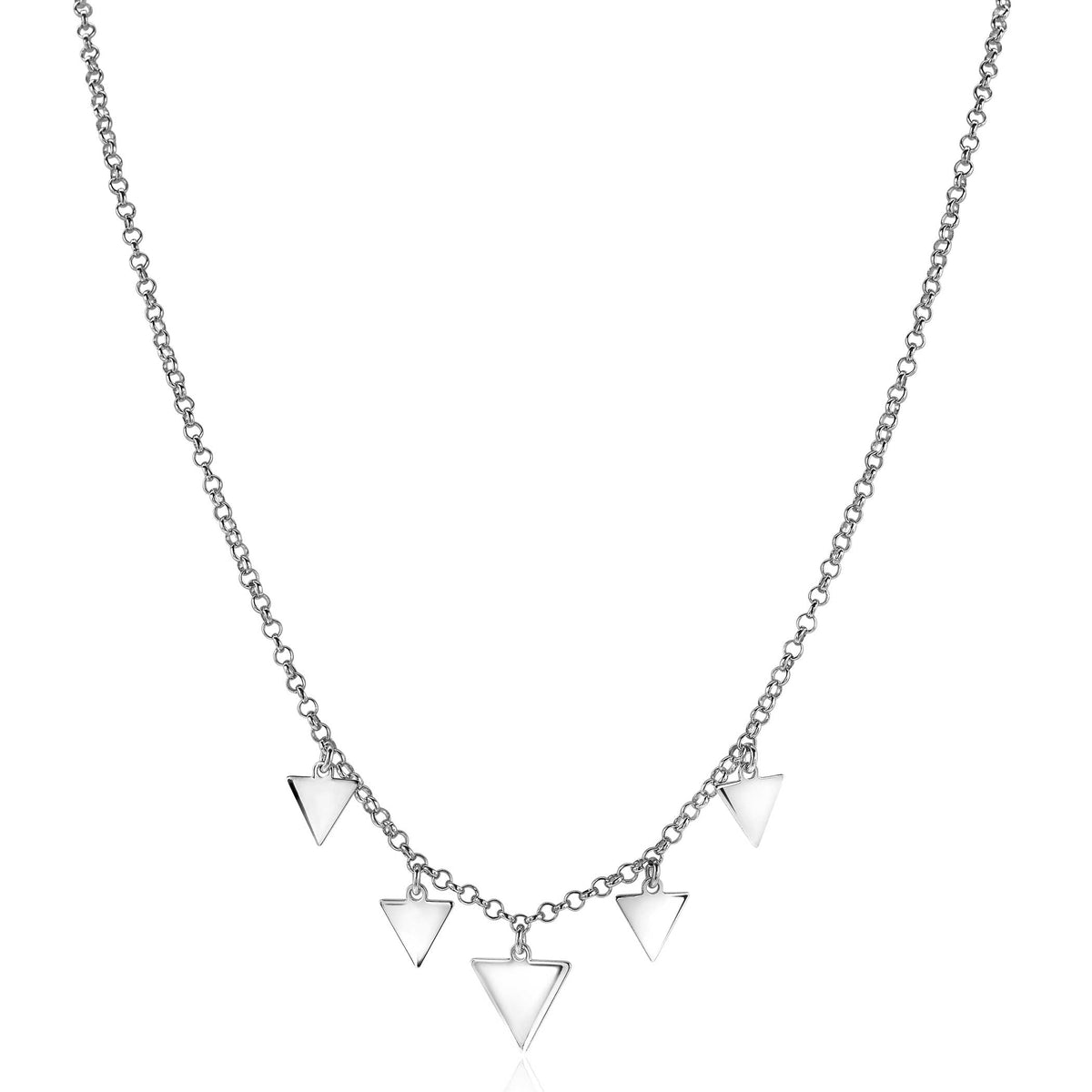 Collier en argent avec cinq pendentifs en forme de triangle.