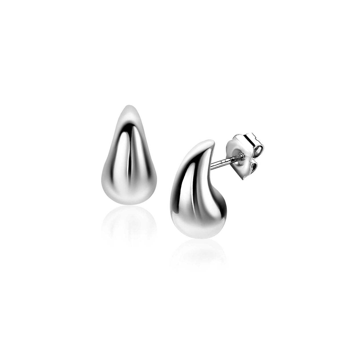 Boucles d'oreilles en argent en forme de goutte, finition brillante.