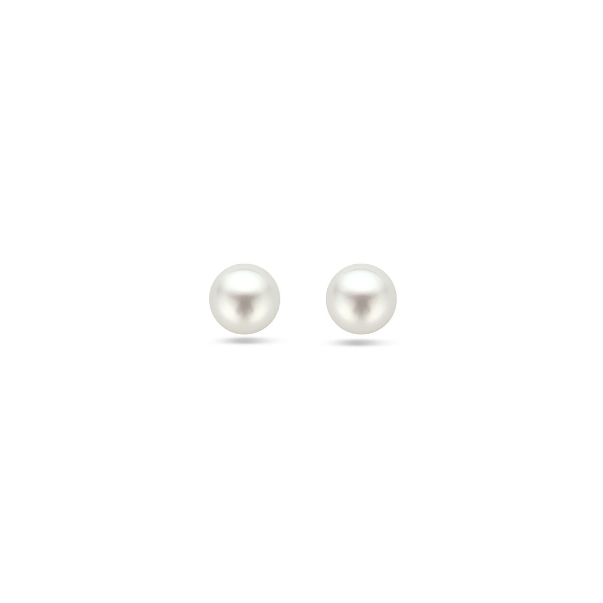 Een paar oorknoppen parel zilver gerhodineerd van Van der Kooij Collectie wordt getoond op een effen witte achtergrond, ideaal voor fans van elegante zilveren sieraden.